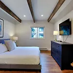 Timberline Condominiums Two Bedroom Deluxe Unit D1D