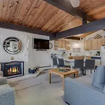 Laurelwood Condominiums 112