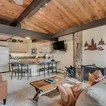 Laurelwood Condominiums 308