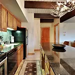 Timberline Condominiums 1 Bedroom Deluxe C2C