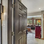 Laurelwood Condominiums 110
