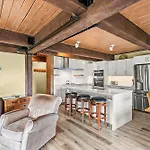 Enclave 103, Snowmass Ski-In/Ski-Out Condo W/Shared Pool/Hot Tub