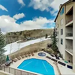 Chamonix 37, Snowmass Ski-In/Ski-Out Condo W/Shared Hot Tub & Pool/Private Washer/Dryer/Wifi