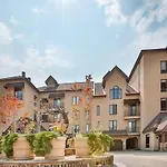 Chamonix 27, Snowmass Ski-In/Ski-Out Condo With Pool, Hot Tub, Gym, Wifi & Washer/Dryer
