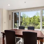 Terracehouse 52