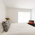 Summit\'S Rest