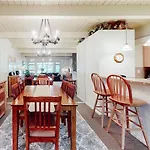 Aspenwood - Coraltree Residence Collection
