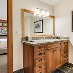 Capitol Peak Lodge 3206 By Snowmass Mountain Lodging