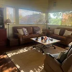 Family & Friends Holiday House