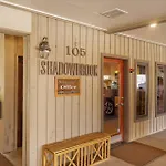 Shadowbrook 403
