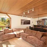 Townhome With Ski-In Access Near Pool And Spa By The Woodrun V Townhouses