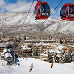 The Snow Queen Lodge