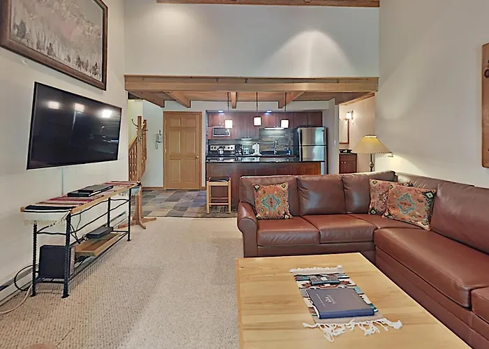 Timberline Condominiums 1 Bedroom Plus Loft Deluxe Unit C3G