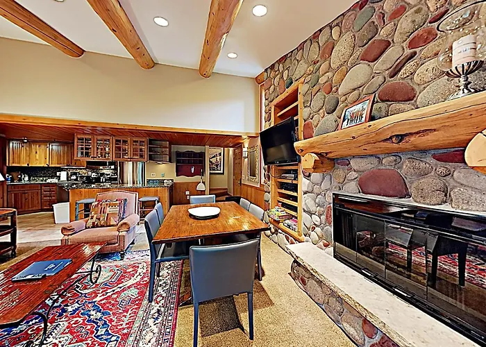 Timberline Condominiums 2 Bedroom Plus Loft 3 Bath Deluxe Unit C3H