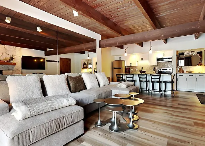 Timberline Condominiums 2 Bedroom Premier Unit B1D
