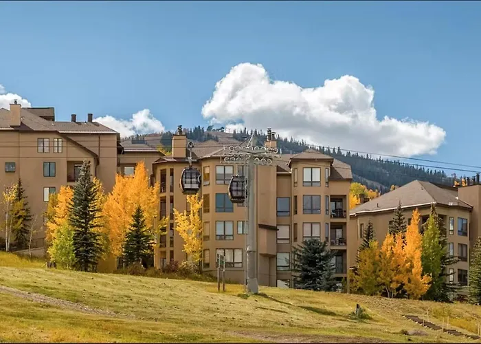 Chamonix 54, Snowmass Ski-In/Ski-Out Condo With Pool, Hot Tub, Free Wifi, & Airport Shuttle