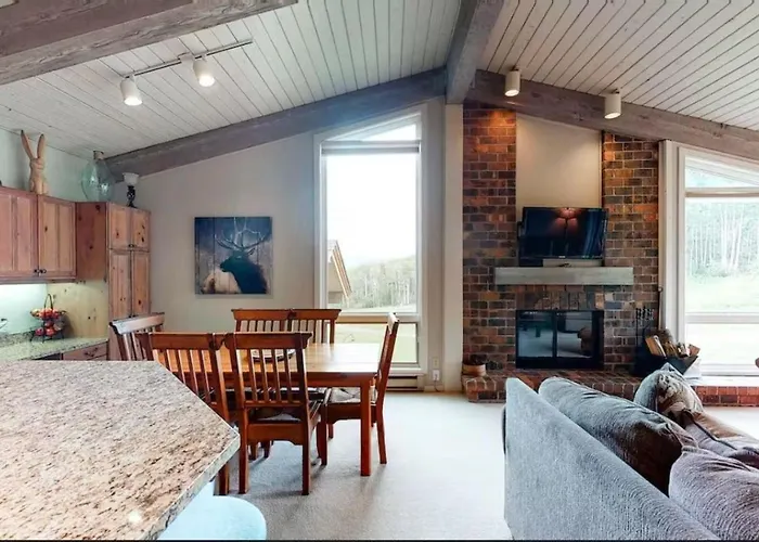 Enclave 305, Snowmass Ski-In/Ski-Out Condo W/Shared Pool/Hot Tub