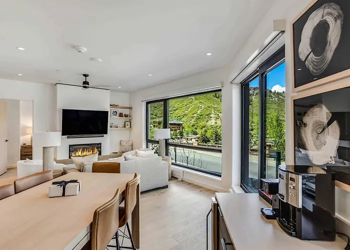 Electric Pass Lodge 106 By Snowmass Mountain Lodging
