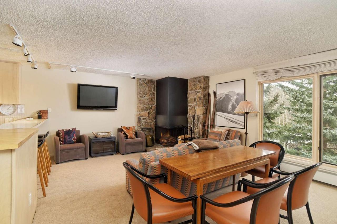 Shadowbrook 204 *