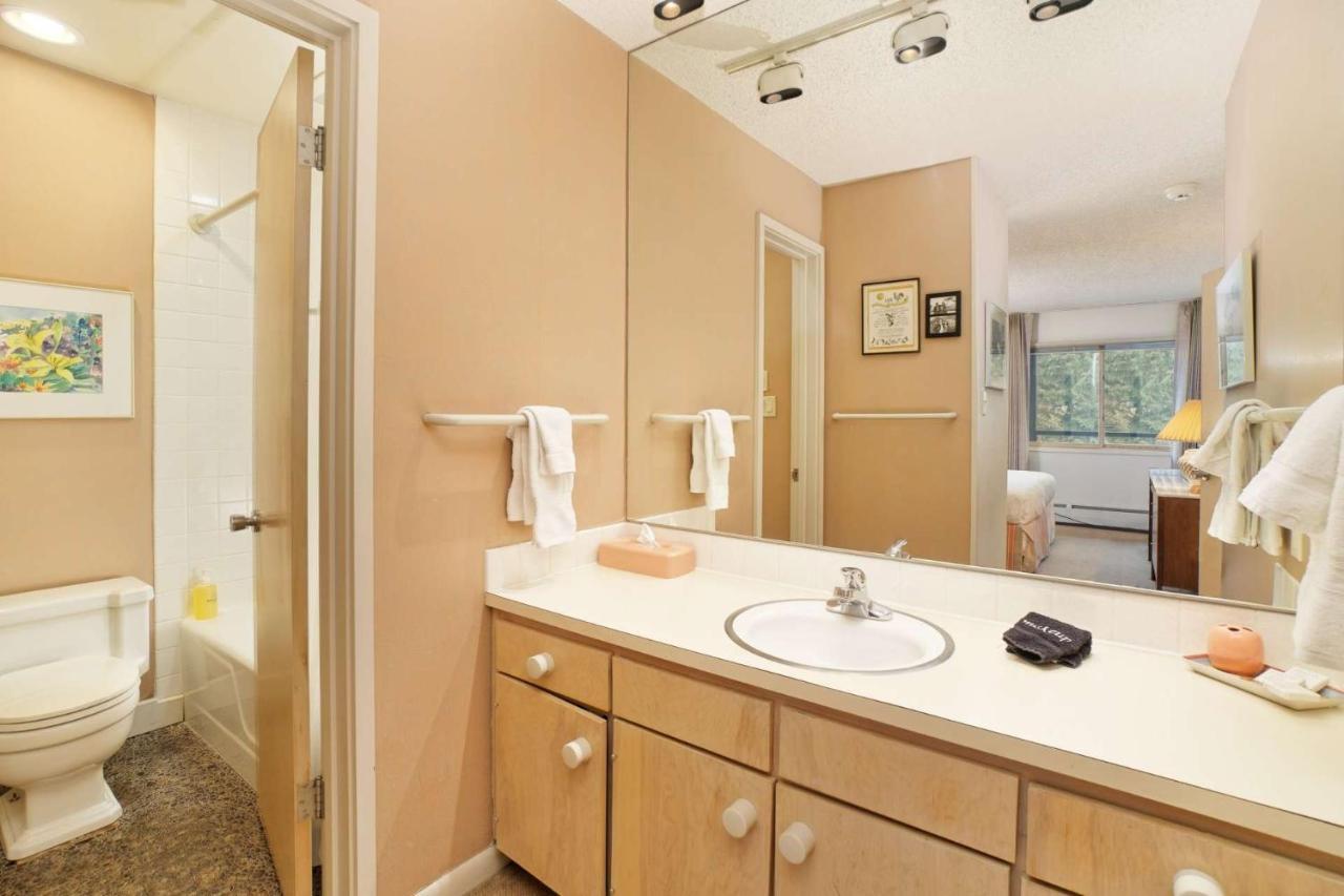 Holiday home Shadowbrook 204