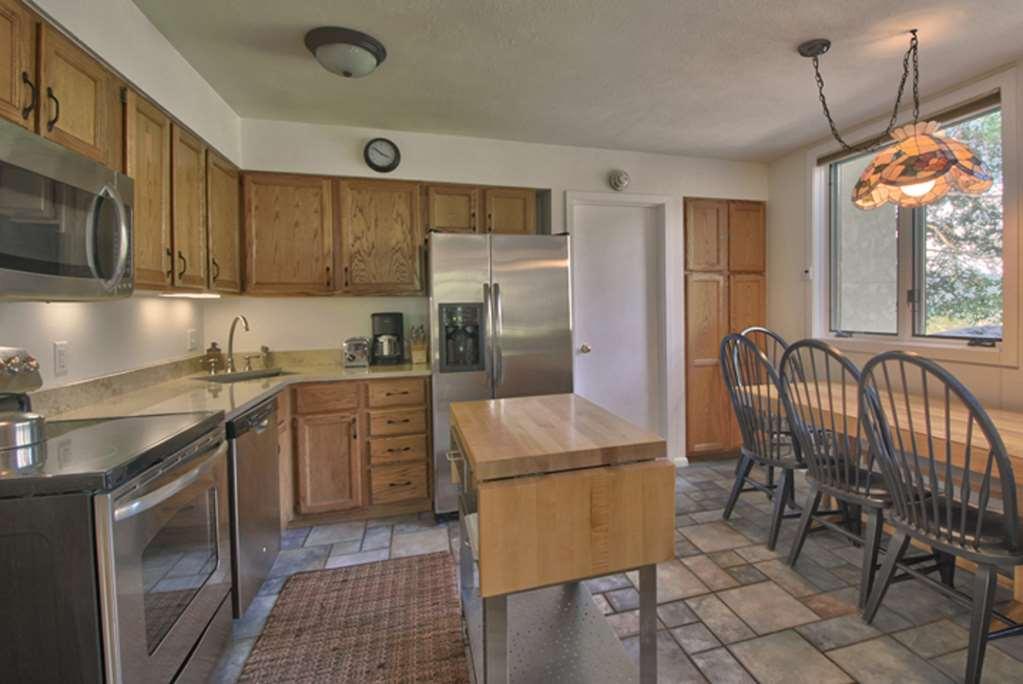 Tamarack Townhouses, Destination * Snowmass Village