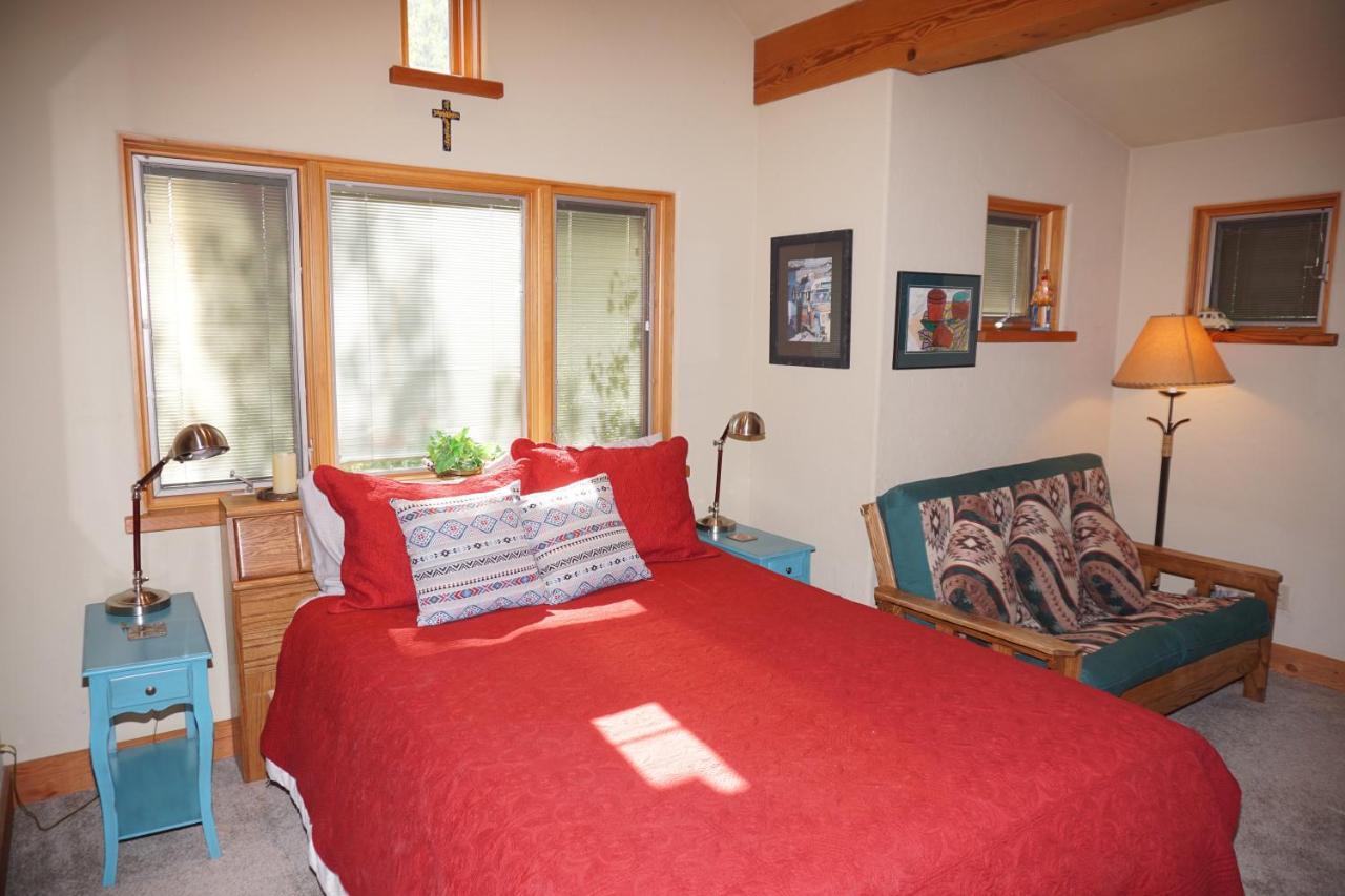 Holiday home 24 Little Ln