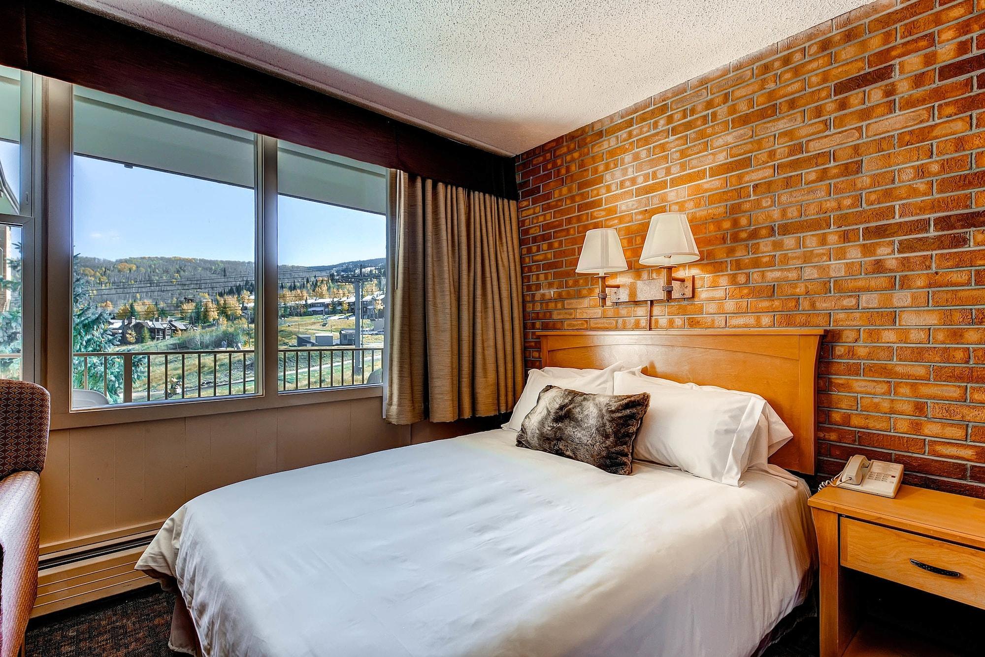 Mountain Snowmass 3*