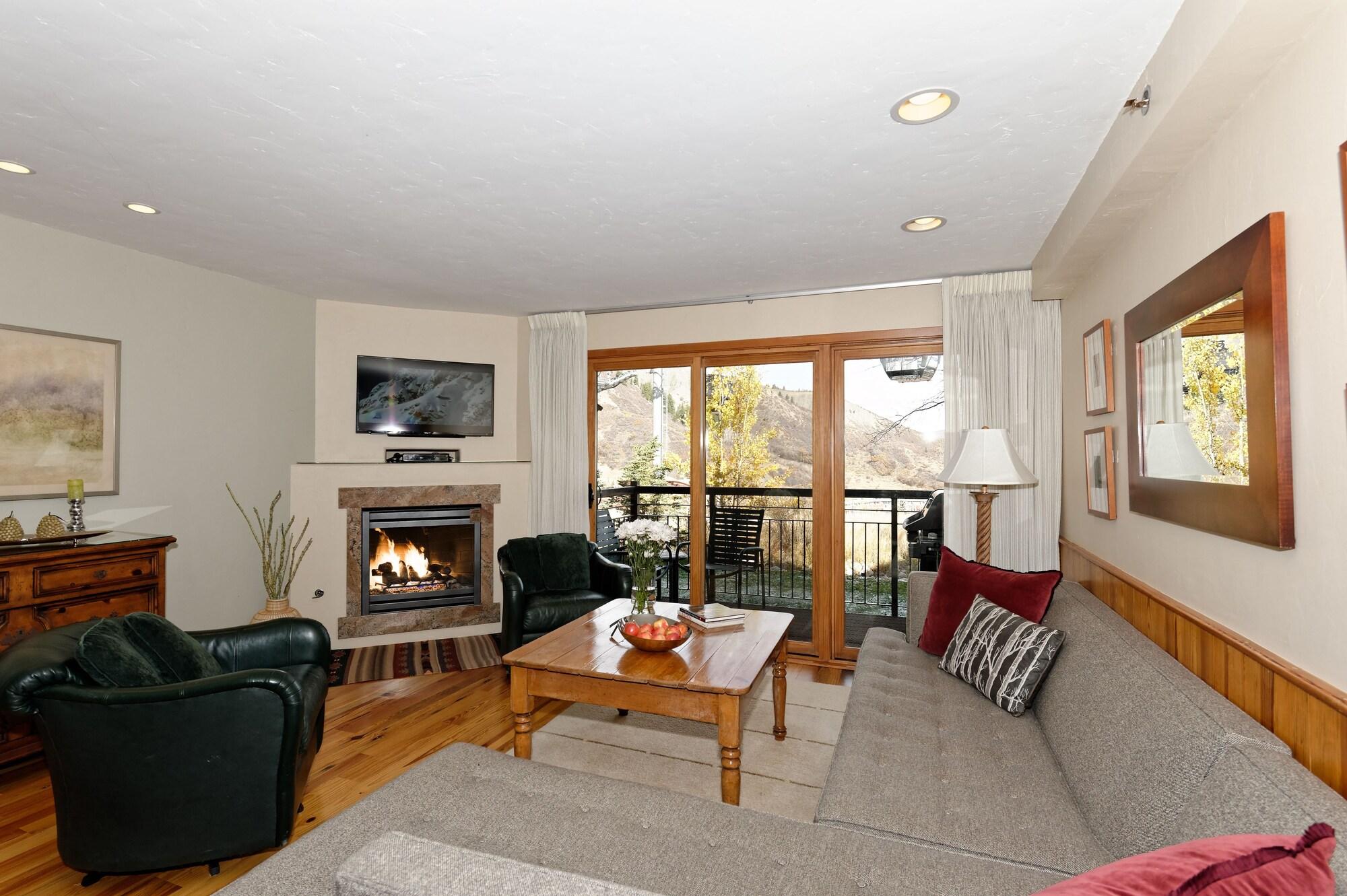 The Crestwood Snowmass Village