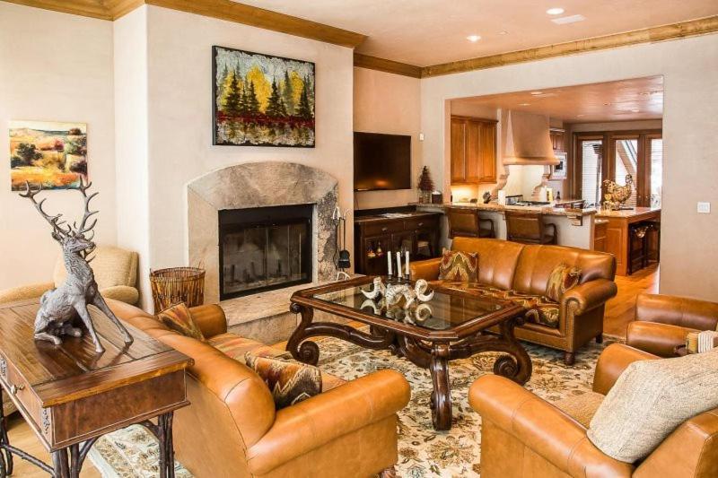 Snowmass 4 Bedroom Townhome With Ski-in, Ski-out Access At Woodrun Holiday home