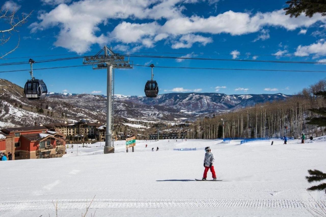 Spacious In, Out 3 Bedroom Vacation Next To The Gondola Featuring Slopeside Heated Outdoor Pool And Hot Tub * Snowmass Village
