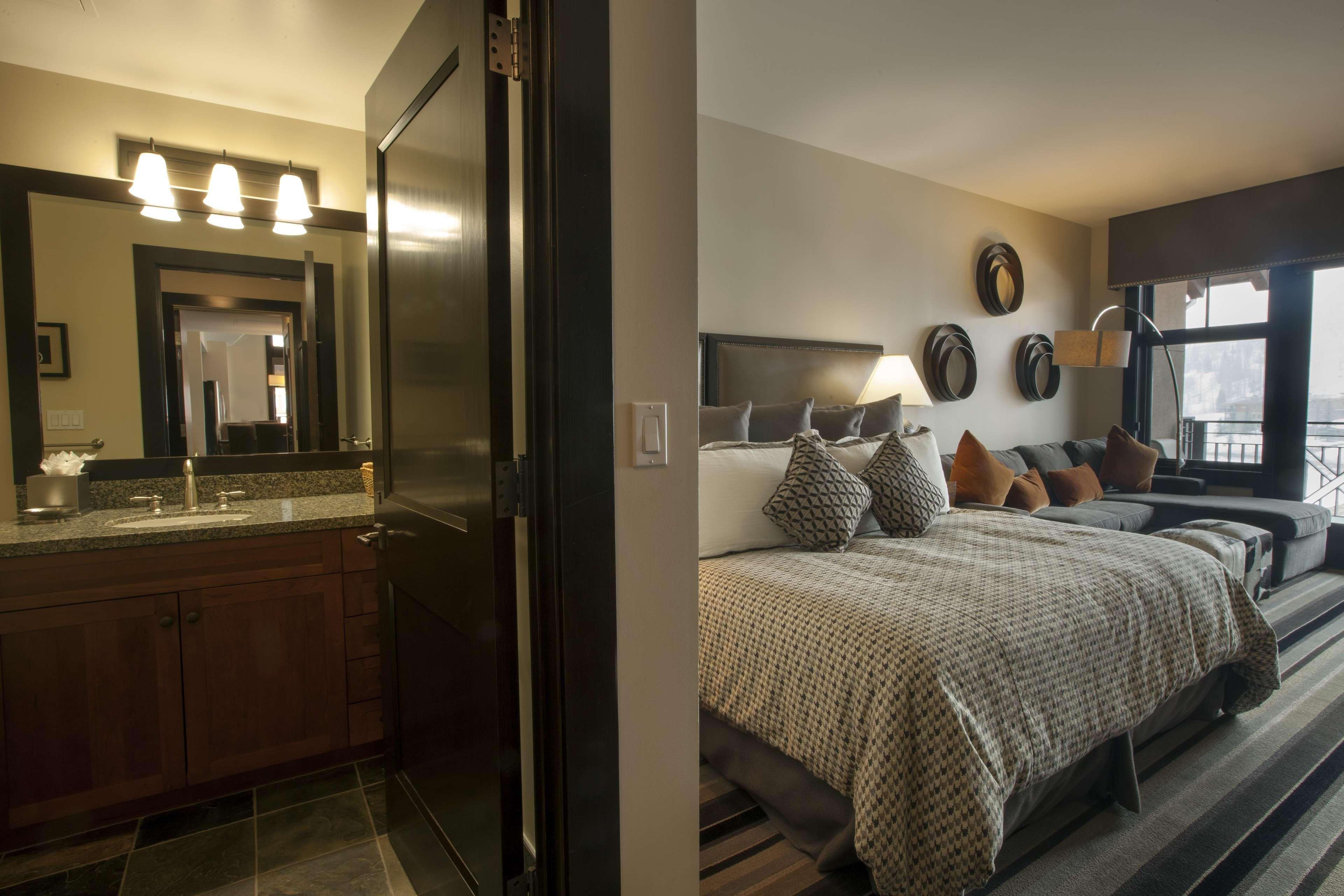 Hotel Snowmass Hospitality 4*