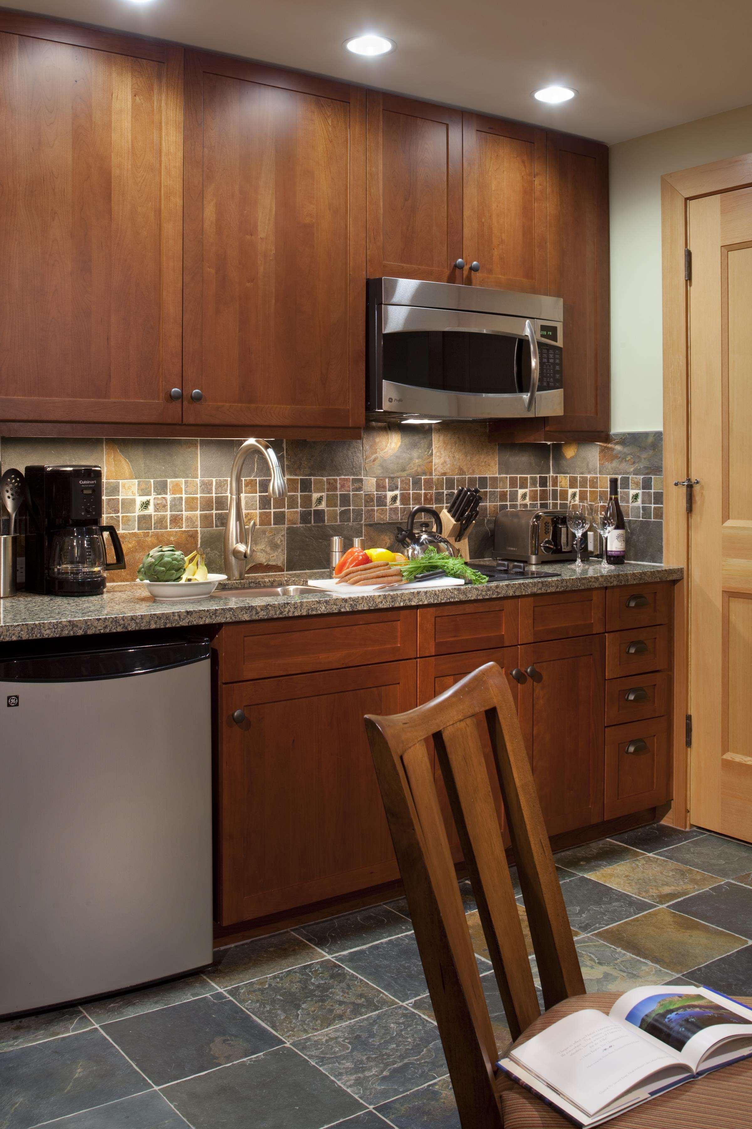 Snowmass Hospitality 4* Snowmass Village