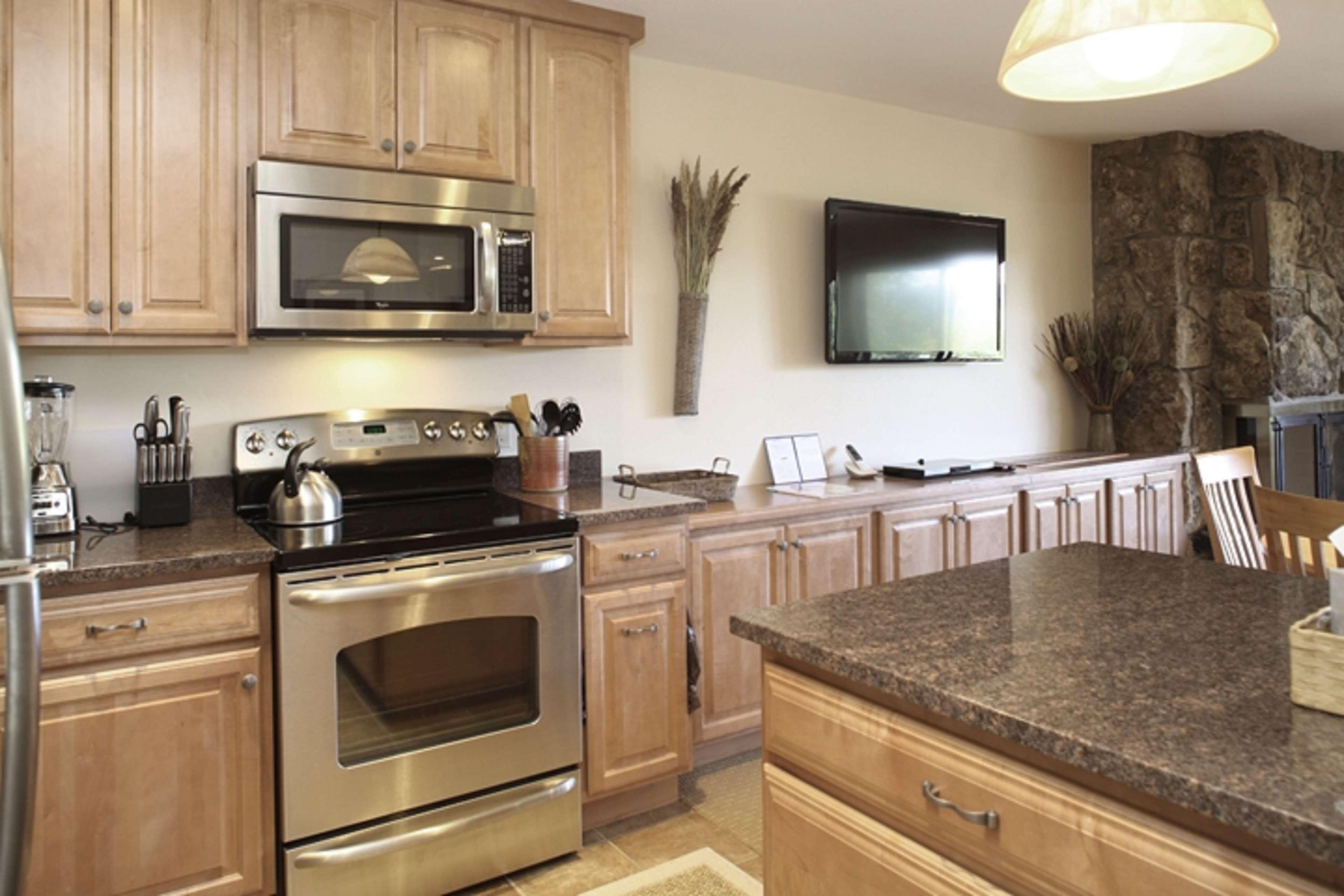Lichenhearth - Coraltree Collection 3* Snowmass Village