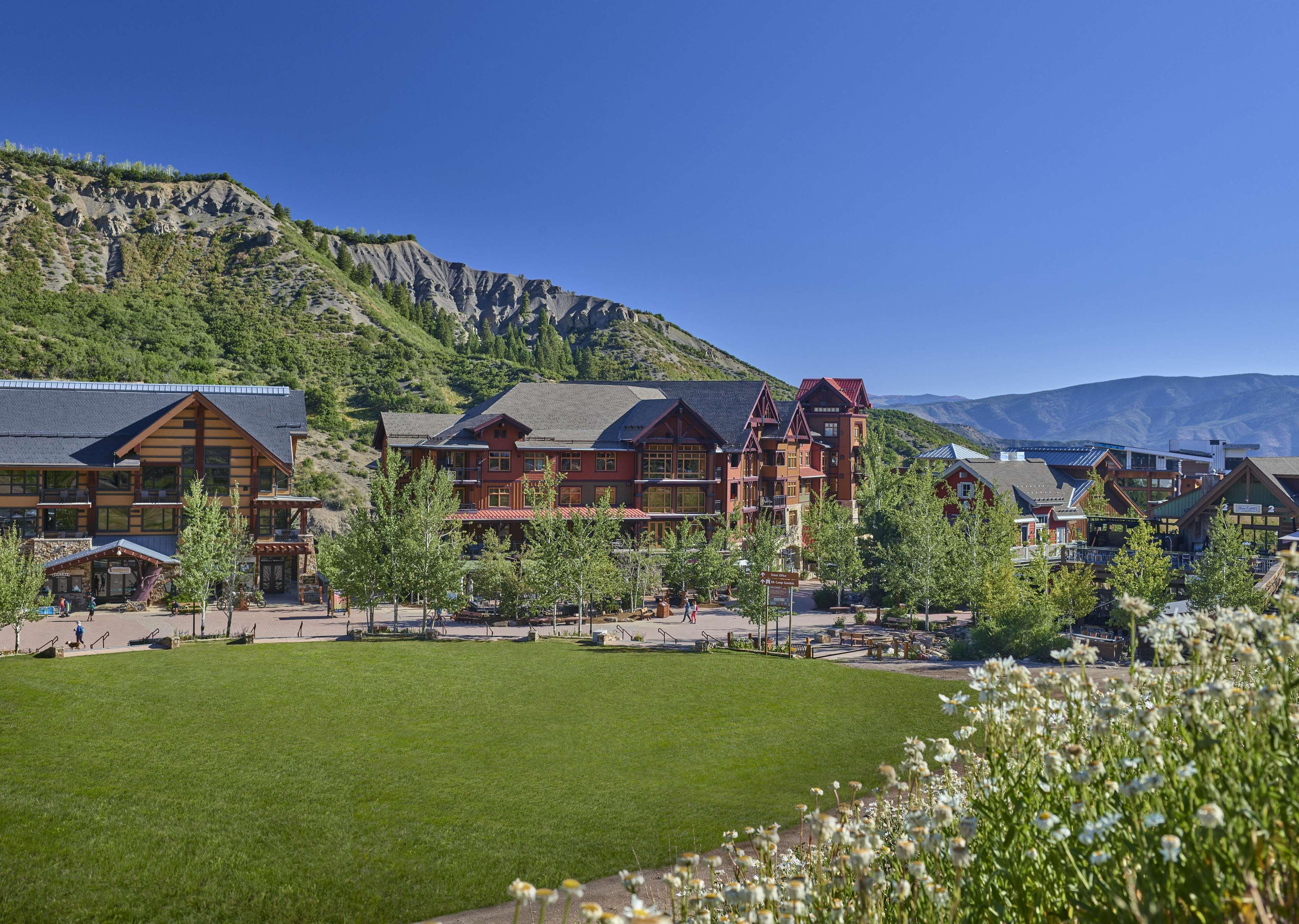 Snowmass Hospitality Hotel