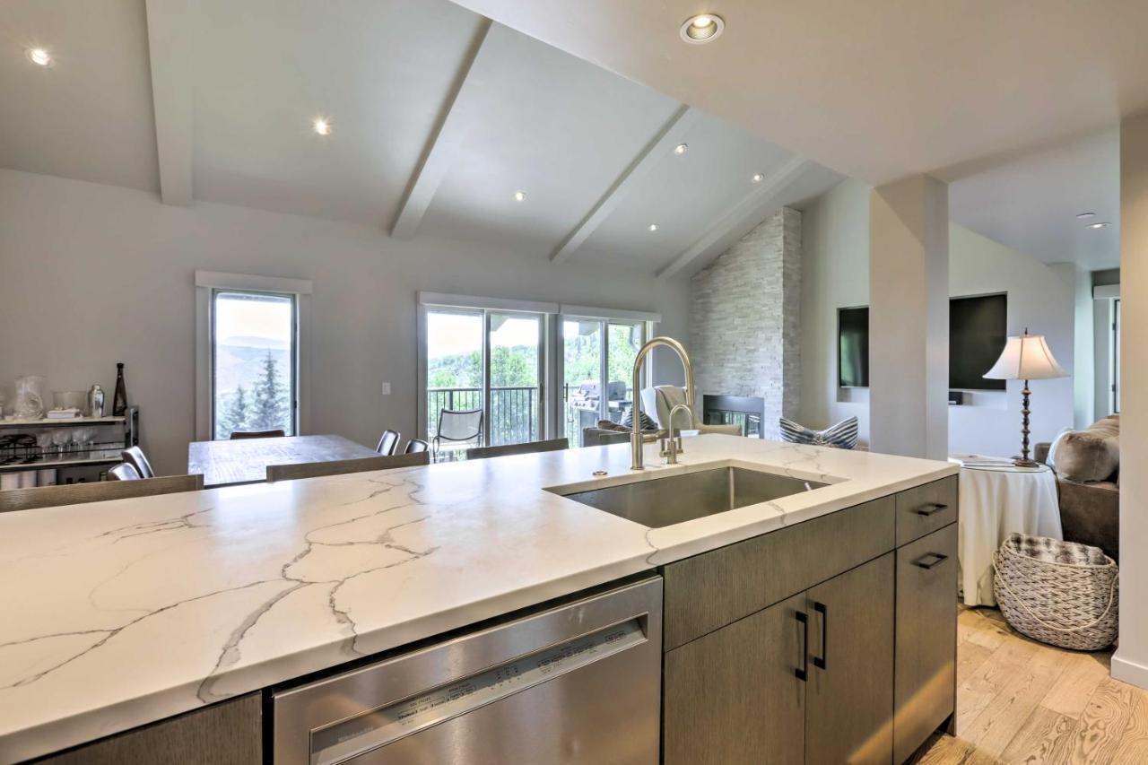 Apartment Tasteful Snowmass Escape Less Than 1 Mi To Slopes! Snowmass Village