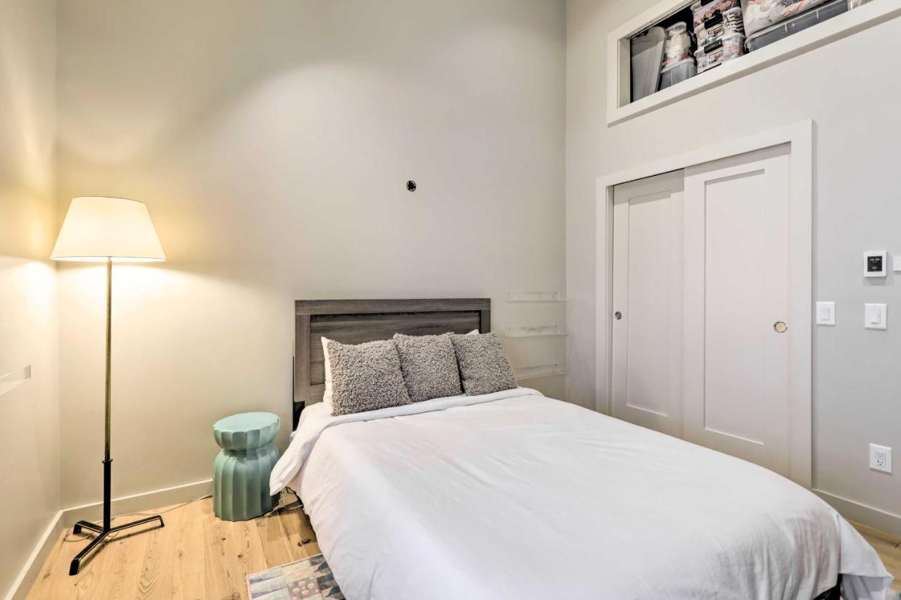 Tasteful Snowmass Escape Less Than 1 Mi To Slopes! Apartment Snowmass Village