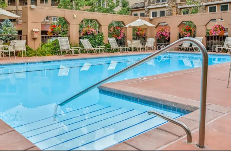 In, Out, 3 Bedroom Luxury In The Heart Of Snowmass Village