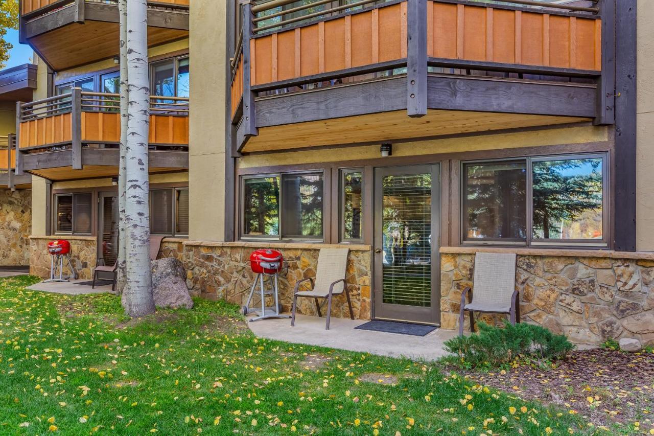 Laurelwood 202 *
