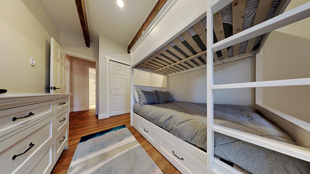 Timberline Two Bedroom Deluxe Unit D1d Snowmass Village