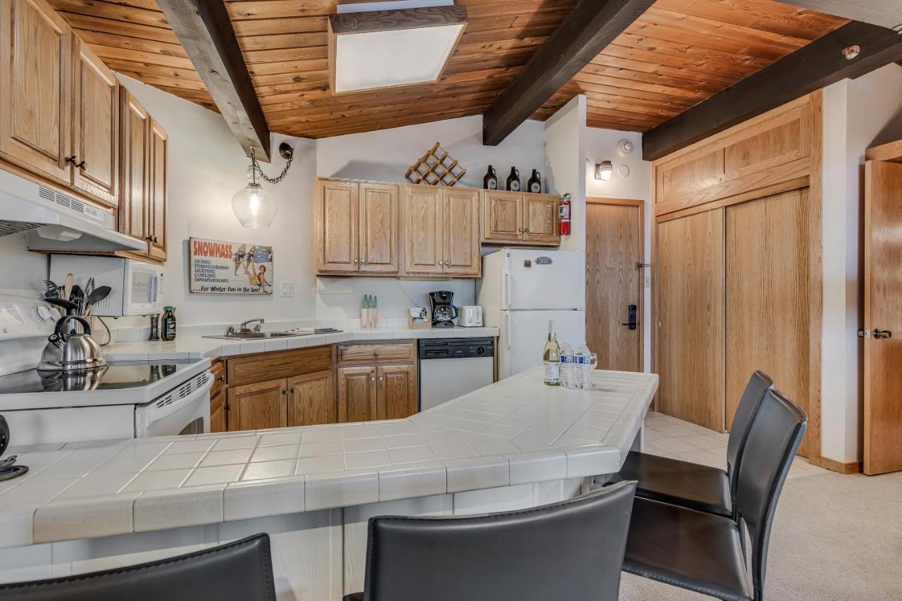 Laurelwood 112