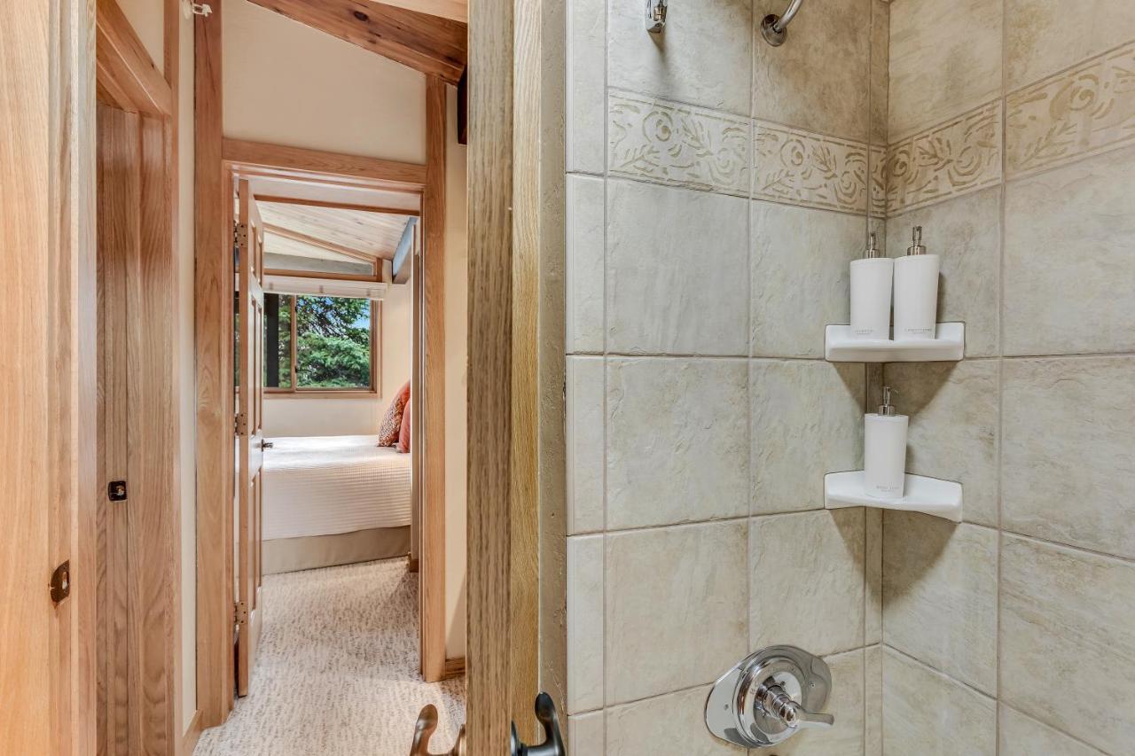 Laurelwood 308 *