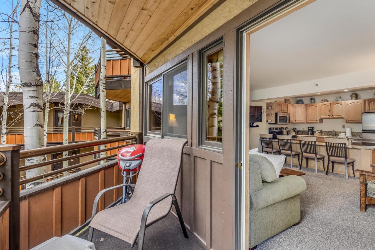 Laurelwood 205 *