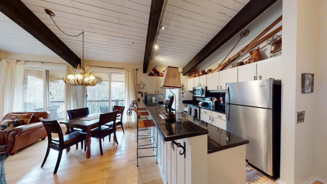 Peaceful Woodbridge Hideaway Apartment *