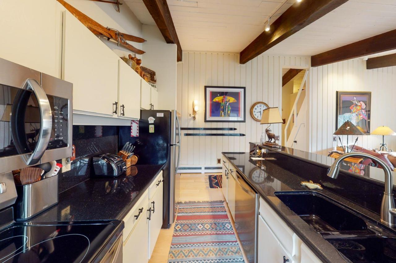 Peaceful Woodbridge Hideaway Apartment *