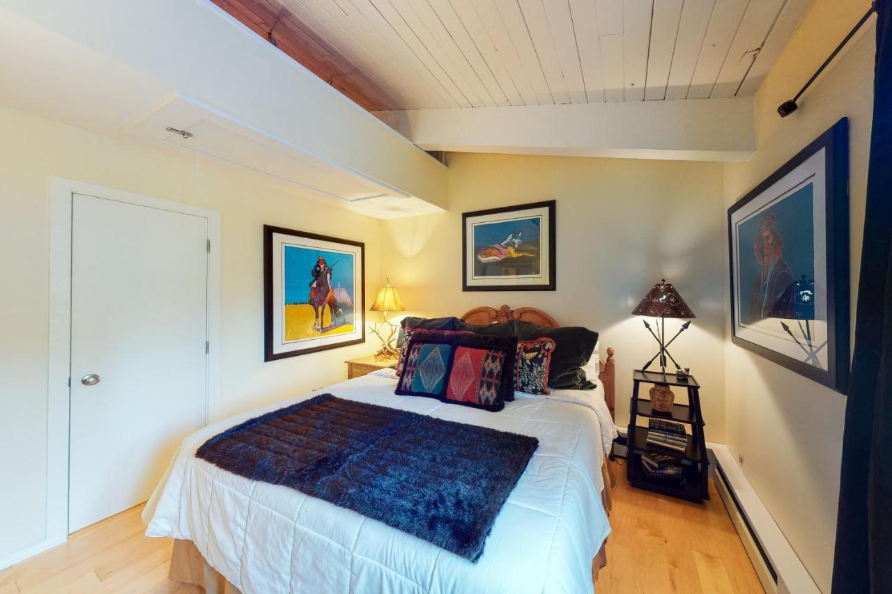 Peaceful Woodbridge Hideaway Apartment Snowmass Village