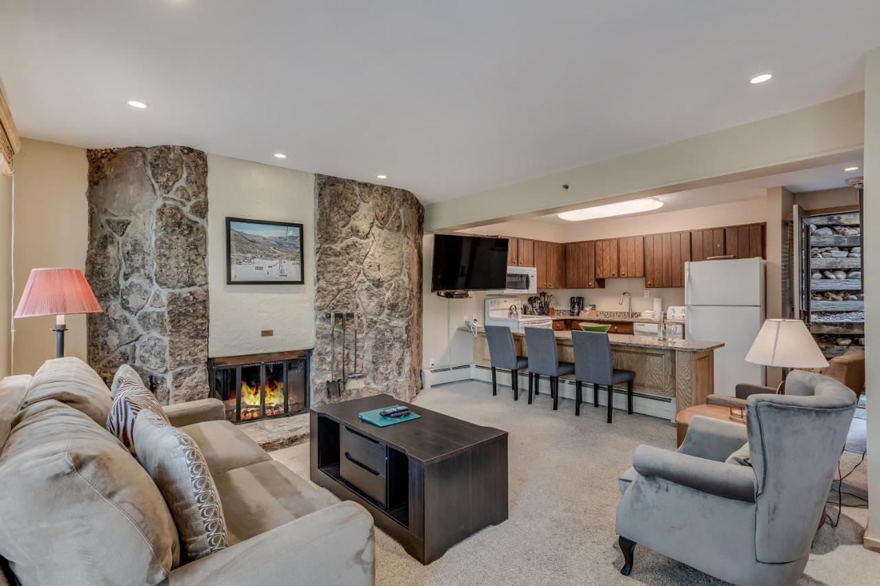 Laurelwood 104