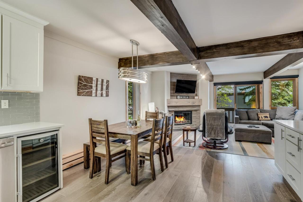 Interlude 2-bedroom Unit 101 Holiday home Snowmass Village