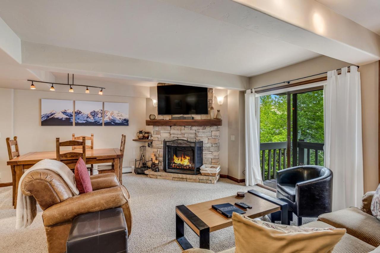 Interlude 2-bedroom Unit 203 Holiday home