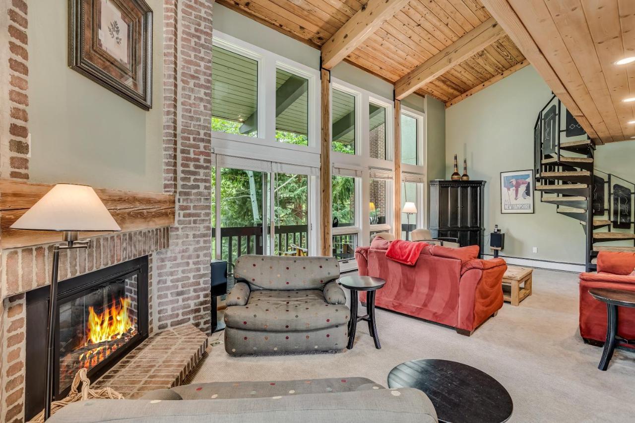 Interlude 3-bedroom Unit 307 Holiday home Snowmass Village
