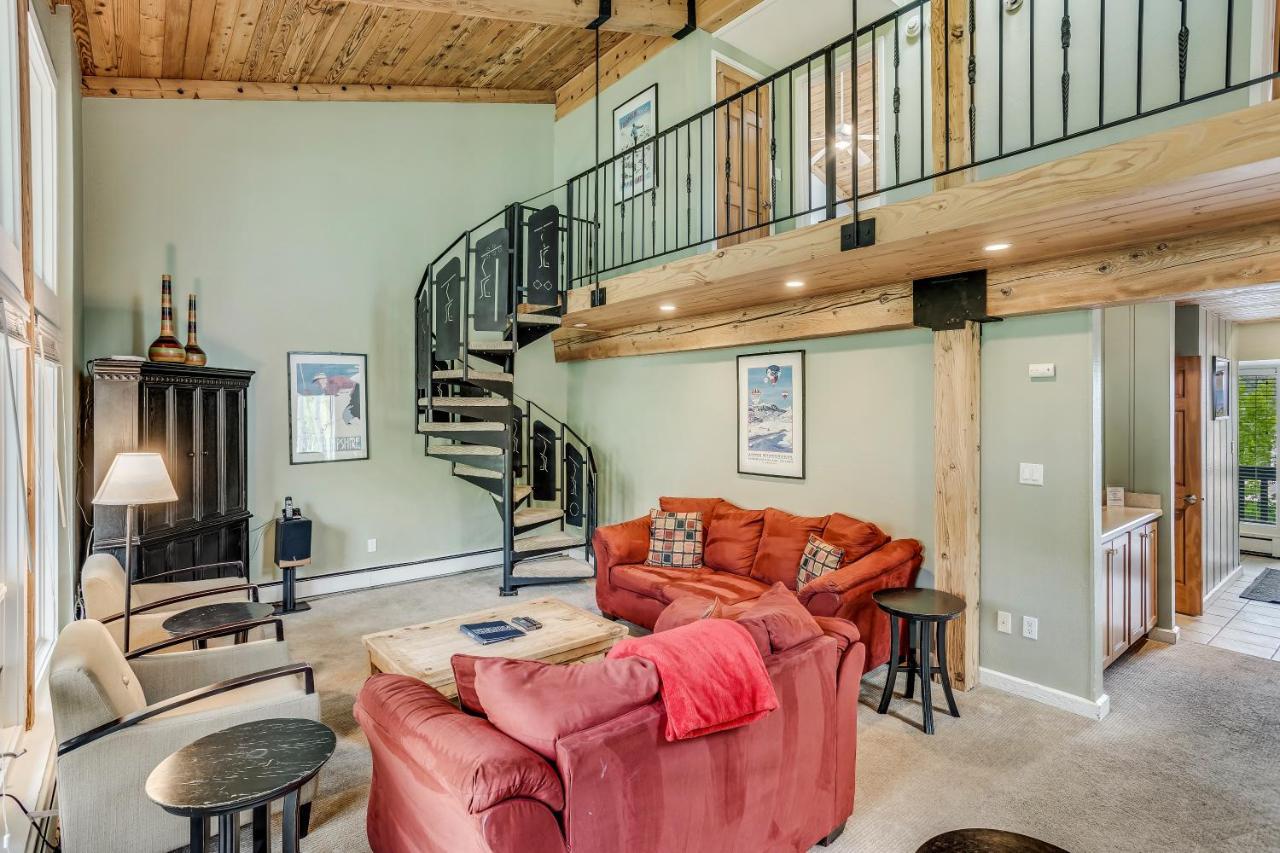 Holiday home Interlude 3-bedroom Unit 307 *